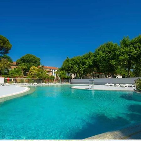 Camping Sept Fonts Agde Otel Dış mekan fotoğraf