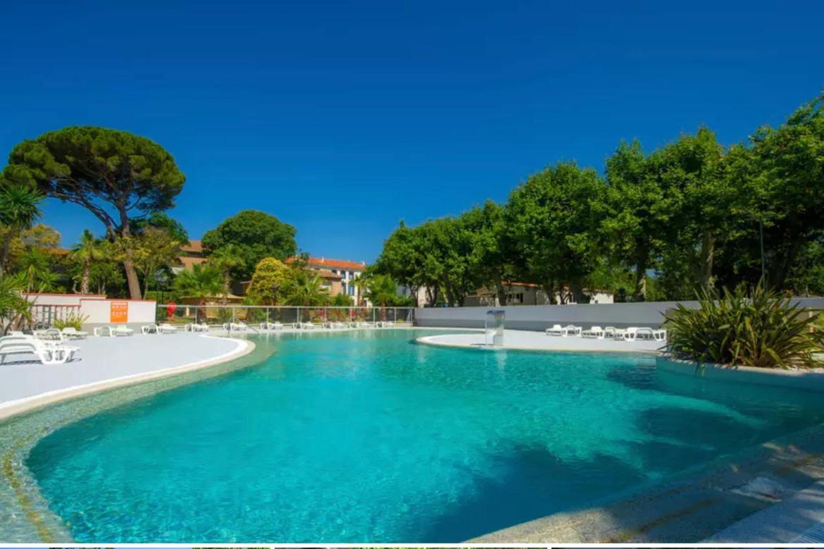 Camping Sept Fonts Agde Otel Dış mekan fotoğraf