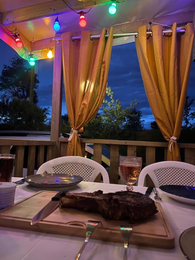 Camping Sept Fonts Agde Otel Dış mekan fotoğraf